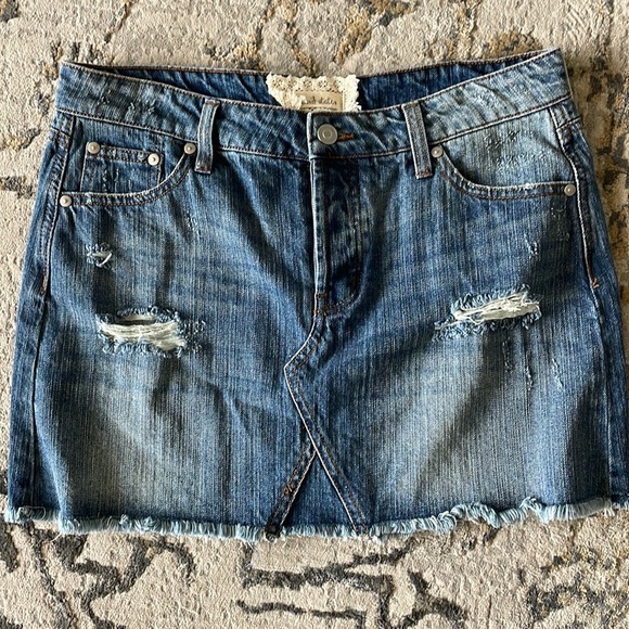 Altar'd State Dresses & Skirts - Altar’d State jean skirt with holes and frayed hem. Medium